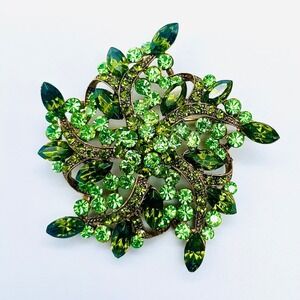 JHS Brooch Pin 2.5" Green Rhinestone Gold Tone Starburst Floral Vintage Jewelry